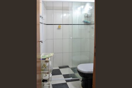 Casa à venda com 180m², 3 quartos e 2 vagas Casa à venda com 180m², 3 quartos e 2 vagasBanheiro 3