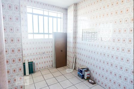 Apartamento à venda com 100m², 2 quartos e sem vagaCozinha