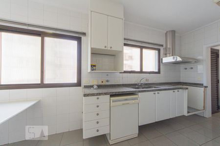 Apartamento para alugar com 190m², 4 quartos e 3 vagasCozinha