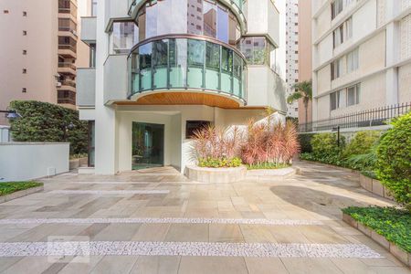 Apartamento para alugar com 190m², 4 quartos e 3 vagasÁrea externa - Entrada