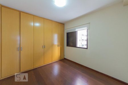 Apartamento para alugar com 190m², 4 quartos e 3 vagasQuarto 2