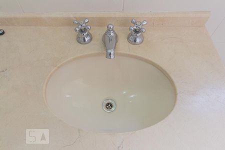 Apartamento para alugar com 190m², 4 quartos e 3 vagasBanheiro Suíte 4