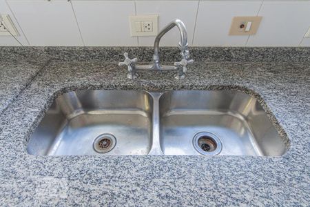 Apartamento para alugar com 190m², 4 quartos e 3 vagasCozinha