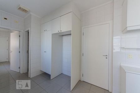 Apartamento para alugar com 190m², 4 quartos e 3 vagasCozinha