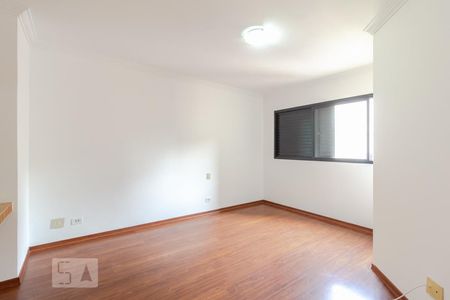 Apartamento à venda com 85m², 2 quartos e 2 vagasSegundo dormitório