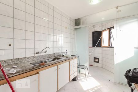 Apartamento à venda com 85m², 2 quartos e 2 vagasCozinha