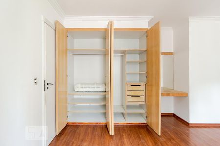 Apartamento à venda com 85m², 2 quartos e 2 vagasSegundo dormitório