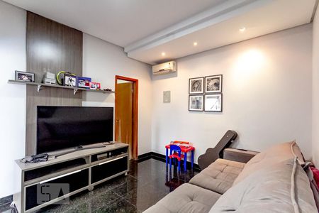 Sala 2 de casa de condomínio para alugar com 4 quartos, 300m² em Loteamento Portal do Sol I, Goiânia