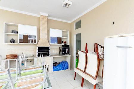 Casa de condomínio para alugar com 300m², 4 quartos e 4 vagasChurrasqueira