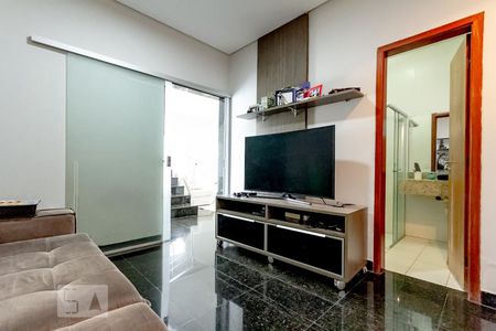 Sala 2 de casa de condomínio para alugar com 4 quartos, 300m² em Loteamento Portal do Sol I, Goiânia