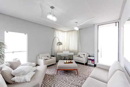 Sala 1 de casa de condomínio para alugar com 4 quartos, 300m² em Loteamento Portal do Sol I, Goiânia