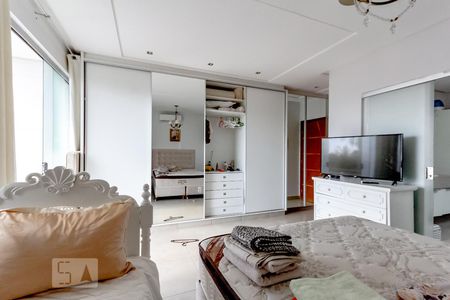 Casa de condomínio para alugar com 300m², 4 quartos e 4 vagasQuarto 3