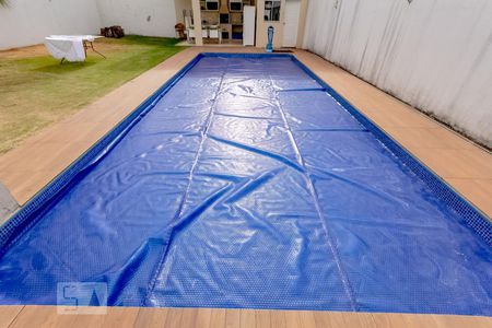 Casa de condomínio para alugar com 300m², 4 quartos e 4 vagasPiscina 