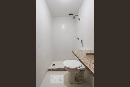 Apartamento à venda com 60m², 2 quartos e 1 vaga Apartamento à venda com 60m², 2 quartos e 1 vagaBanheiro Social