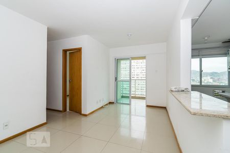 Sala de apartamento à venda com 2 quartos, 60m² em Penha, Rio de Janeiro