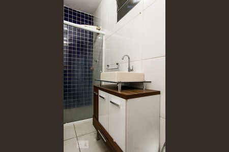 Casa à venda com 190m², 3 quartos e sem vagaBanheiro