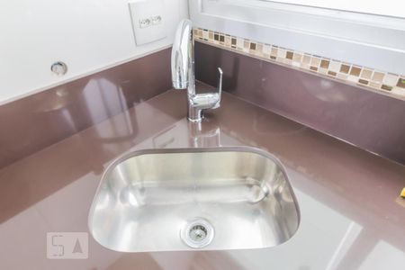 Apartamento à venda com 93m², 2 quartos e 2 vagas Apartamento à venda com 93m², 2 quartos e 2 vagasPia da cozinha