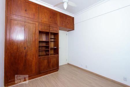 Quarto 1 de apartamento à venda com 4 quartos, 120m² em Flamengo, Rio de Janeiro