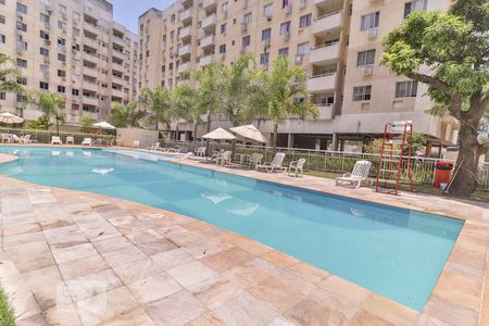 Apartamento para alugar com 60m², 2 quartos e 1 vagaPiscina