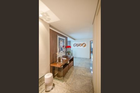 Entrada de apartamento à venda com 4 quartos, 150m² em Buritis, Belo Horizonte