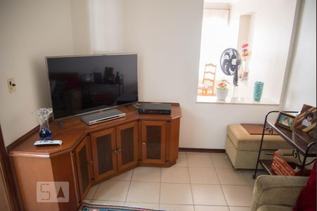 Sala tv  de casa para alugar com 4 quartos, 342m² em Água Fria, São Paulo