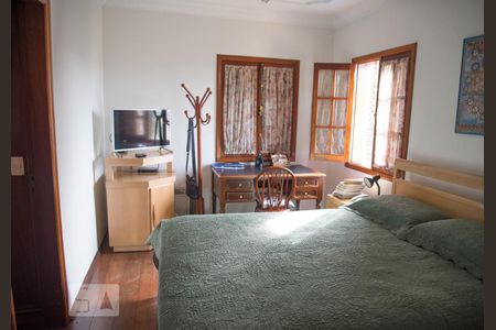 Suite 1  de casa para alugar com 4 quartos, 342m² em Água Fria, São Paulo