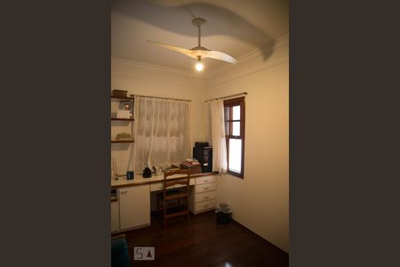 Casa à venda com 342m², 4 quartos e 4 vagas Casa à venda com 342m², 4 quartos e 4 vagasSuite 4