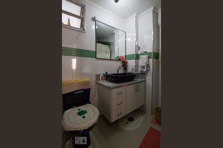 Banheiro de apartamento para alugar com 2 quartos, 83m² em Bela Vista, São Paulo
