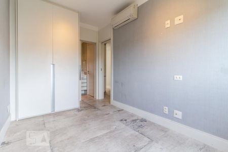 Suíte 1 de apartamento à venda com 2 quartos, 79m² em Tamboré, Santana de Parnaíba