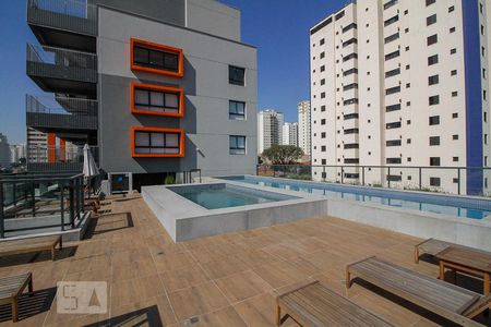 Studio para alugar com 42m², 1 quarto e 1 vaga Studio para alugar com 42m², 1 quarto e 1 vagaPiscina