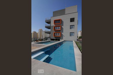 Studio para alugar com 42m², 1 quarto e 1 vaga Studio para alugar com 42m², 1 quarto e 1 vagaPiscina