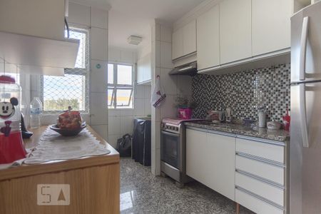 Apartamento para alugar com 68m², 3 quartos e 2 vagas Apartamento para alugar com 68m², 3 quartos e 2 vagasCozinha