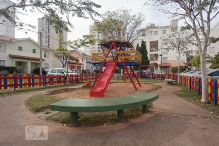 Apartamento para alugar com 68m², 3 quartos e 2 vagas Apartamento para alugar com 68m², 3 quartos e 2 vagasDependências do condominio - playground