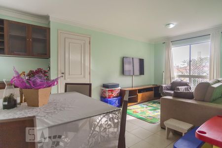Sala de apartamento para alugar com 3 quartos, 68m² em Jardim Nova Europa, Campinas