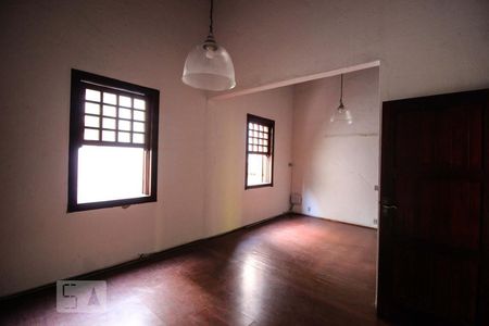 Sala 1 de casa para alugar com 2 quartos, 490m² em Mangabeiras, Belo Horizonte