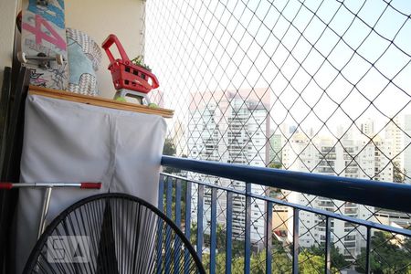 Apartamento para alugar com 58m², 2 quartos e 1 vagaVaranda