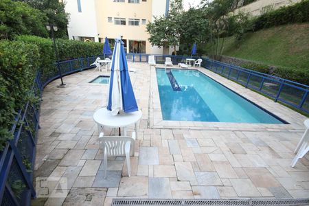 Apartamento para alugar com 58m², 2 quartos e 1 vagaPiscina