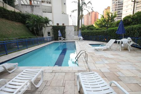 Apartamento para alugar com 58m², 2 quartos e 1 vagaPiscina