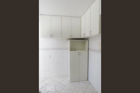 Apartamento à venda com 69m², 2 quartos e 1 vaga Apartamento à venda com 69m², 2 quartos e 1 vagaCozinha