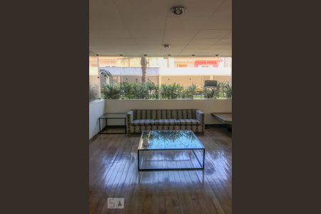 Apartamento à venda com 69m², 2 quartos e 1 vaga Apartamento à venda com 69m², 2 quartos e 1 vagaSalão de Festa