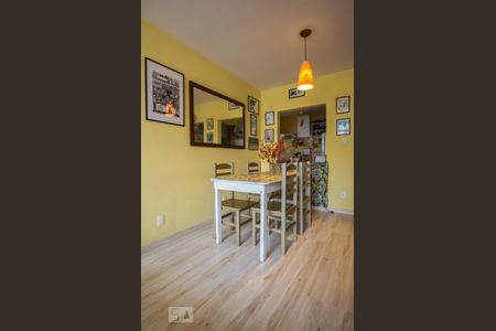 Apartamento à venda com 82m², 2 quartos e sem vaga Apartamento à venda com 82m², 2 quartos e sem vagaSala de jantar