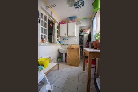 Apartamento à venda com 82m², 2 quartos e sem vaga Apartamento à venda com 82m², 2 quartos e sem vagaLavanderia