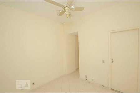 Apartamento à venda com 50m², 1 quarto e 1 vagaSala