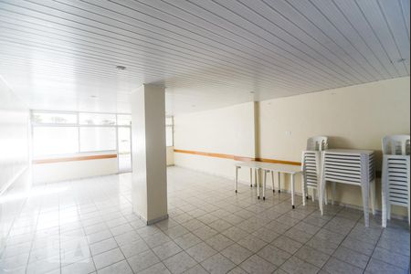 Apartamento para alugar com 65m², 2 quartos e 1 vagaÁrea comum - Salão de festas