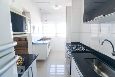 Apartamento para alugar com 65m², 2 quartos e 1 vagaCozinha