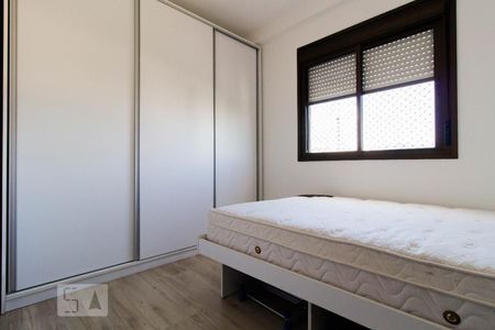 Quarto de apartamento para alugar com 2 quartos, 64m² em Partenon, Porto Alegre