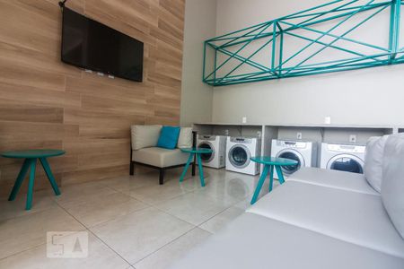Studio para alugar com 34m², 1 quarto e 1 vaga Studio para alugar com 34m², 1 quarto e 1 vagaLavanderia