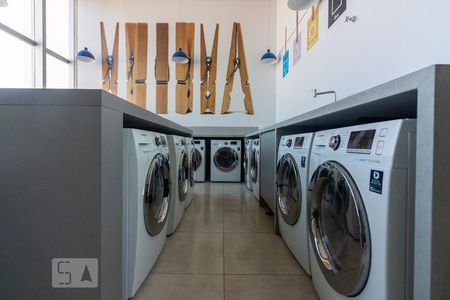 Studio para alugar com 34m², 1 quarto e 1 vaga Studio para alugar com 34m², 1 quarto e 1 vagaLavanderia