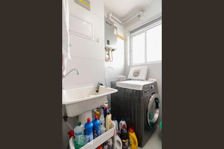 Apartamento à venda com 45m², 2 quartos e 1 vaga Apartamento à venda com 45m², 2 quartos e 1 vagaÁrea de serviço