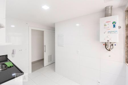Apartamento à venda com 105m², 3 quartos e 2 vagasCozinha